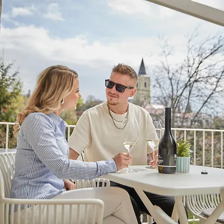 Szarka Downtown * Mád