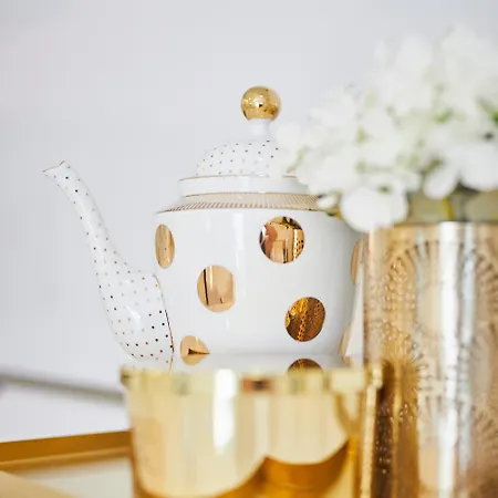 Szarka Downtown Villa