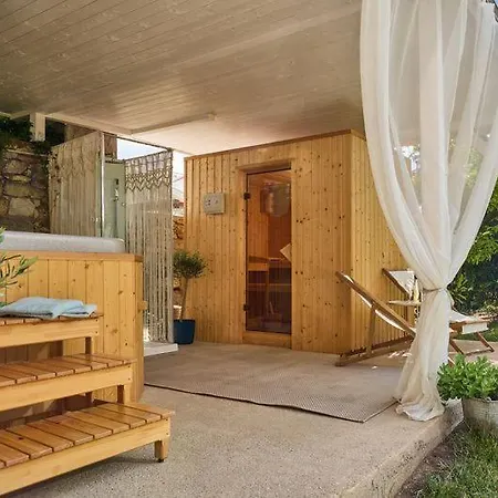 Szarka Downtown Villa Mád